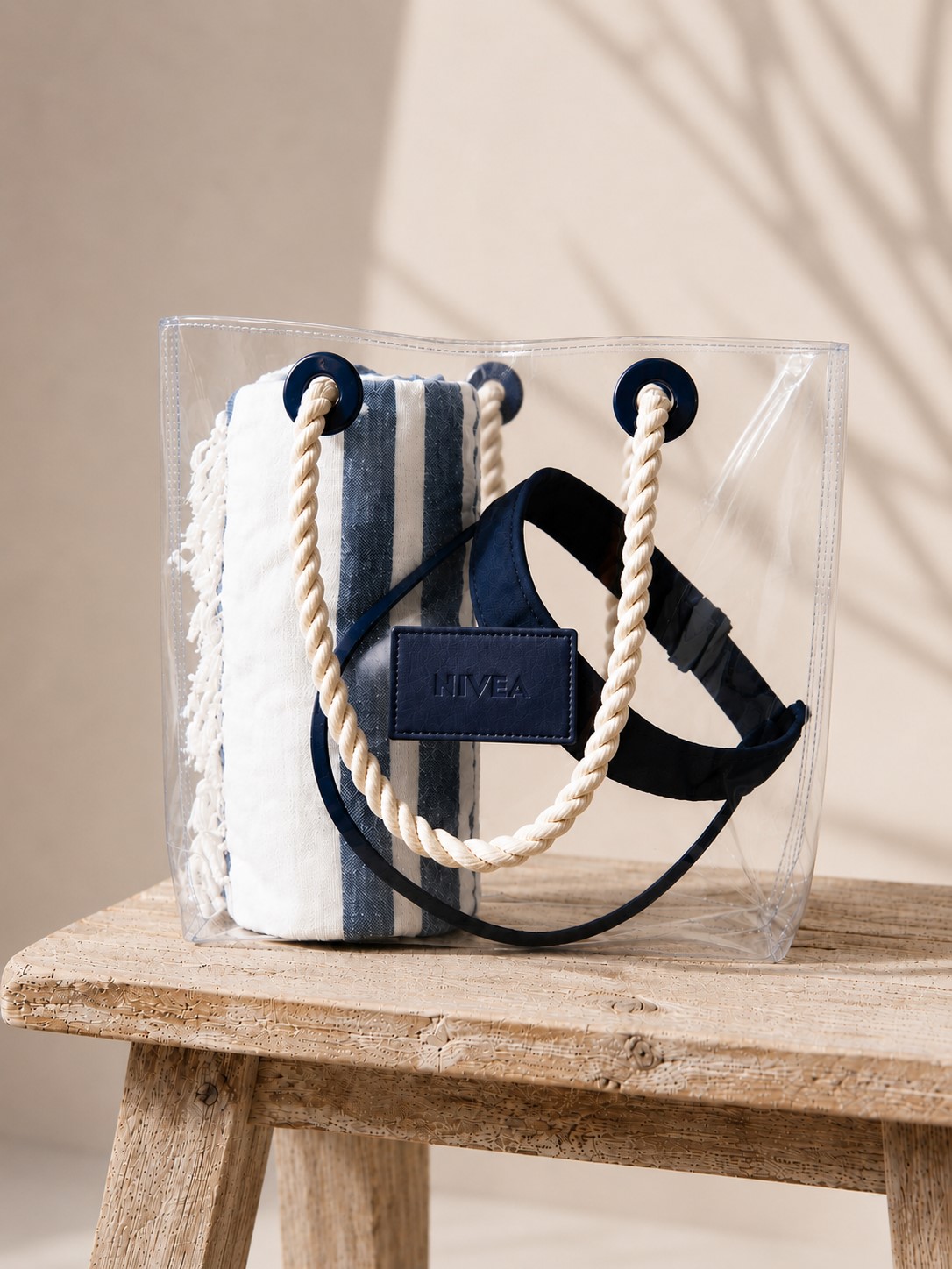 bolsa-praia-transparente-alca-corda-toalha-listrada-nivea